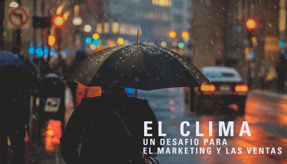 persona con paraguas protegiéndose del mal clima